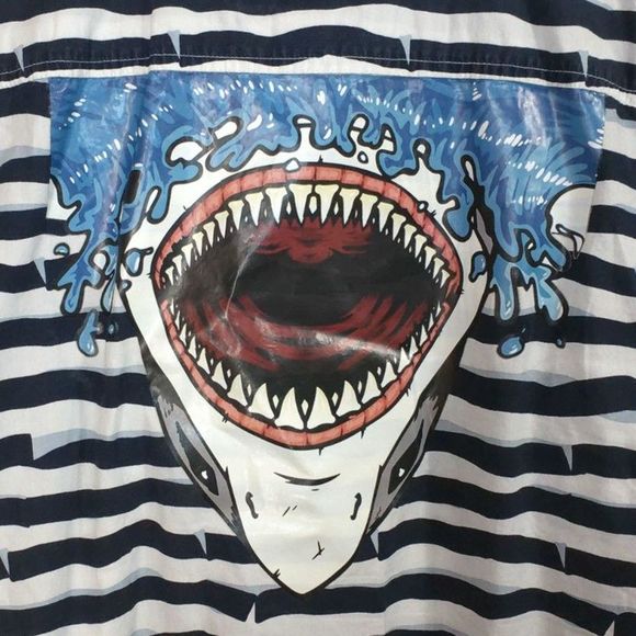American Rag Short Sleeve Button Up SHARK Shirt, Size Large - Picture 2 of 4